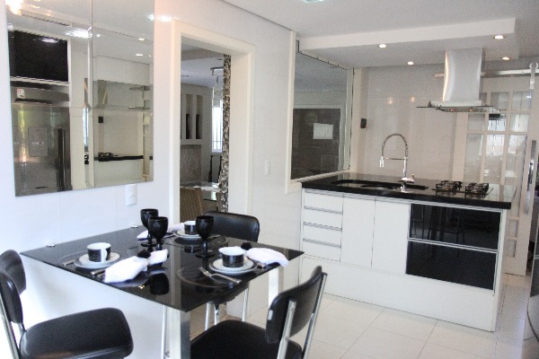 Casa para Venda - 740m², 5 dormitórios, sendo 5 suites, 5 vagas - Jardim Isabel