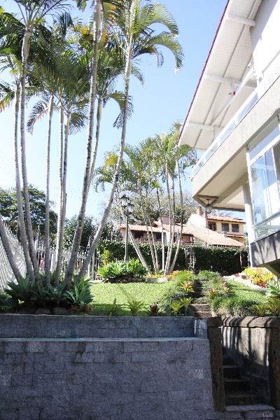 Casa para Venda - 740m², 5 dormitórios, sendo 5 suites, 5 vagas - Jardim Isabel