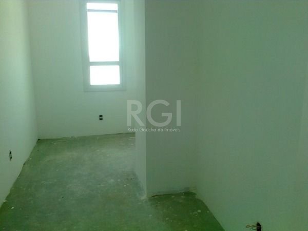 Casa Condominio para Venda - 500m², 4 dormitórios, sendo 3 suites, 4 vagas - Teresópolis