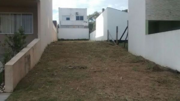 Terreno com 195m² no bairro Lagos De Nova Ipanema em Porto Alegre para Comprar