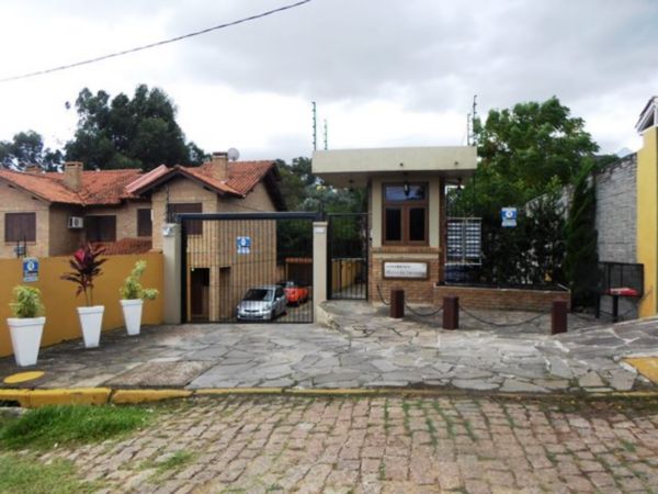Casa Condominio com 121m², 3 dormitórios, 1 suíte, 2 vagas no bairro Imperial Parque em Porto Alegre para Comprar