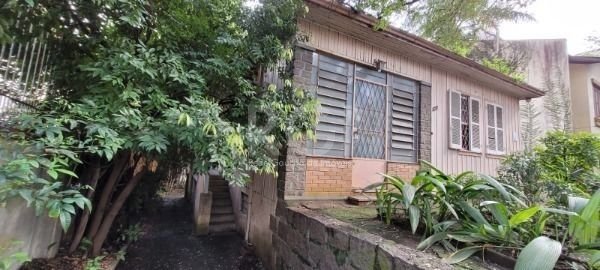 Terreno para Venda - 696.66m², 0 dormitórios, Menino Deus