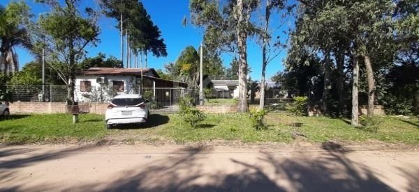 Sítio com 300m², 5 dormitórios, 6 vagas no bairro São Caetano em Porto Alegre para Comprar