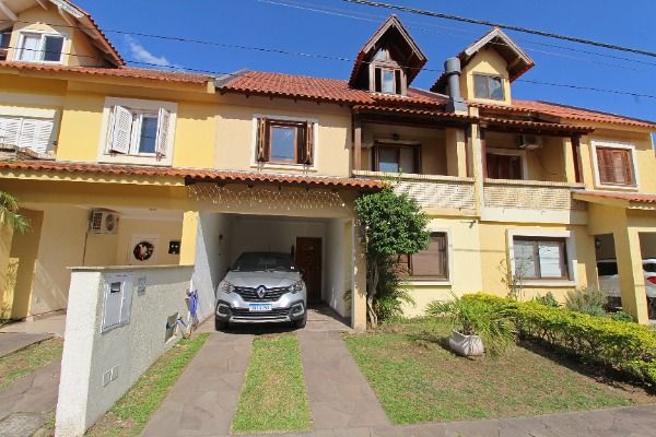Casa Condominio com 150m², 3 dormitórios, 1 suíte, 2 vagas no bairro Espirito Santo em Porto Alegre para Comprar
