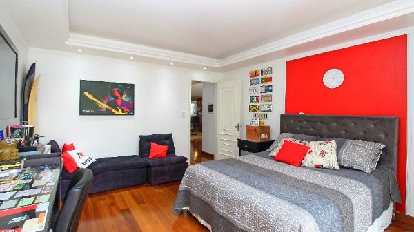 Casa Condominio em Porto Alegre, no bairro Cascata, com 3 dormitório(s), e 3 banheiros, à venda.