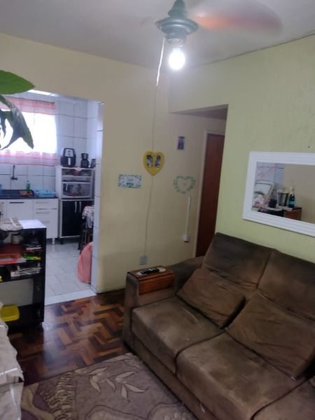 Apartamento em Porto Alegre, no bairro Jardim Sabará, com 2 dormitório(s), e 2 banheiros, à venda.