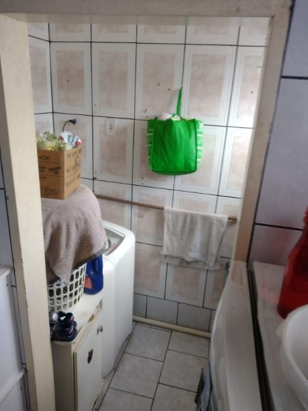 Apartamento em Porto Alegre, no bairro Jardim Sabará, com 2 dormitório(s), e 2 banheiros, à venda.