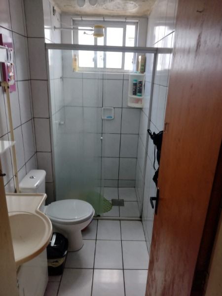 Apartamento em Porto Alegre, no bairro Jardim Sabará, com 2 dormitório(s), e 2 banheiros, à venda.