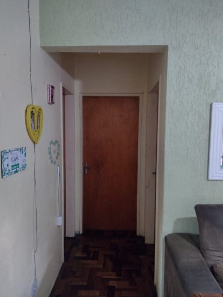 Apartamento em Porto Alegre, no bairro Jardim Sabará, com 2 dormitório(s), e 2 banheiros, à venda.
