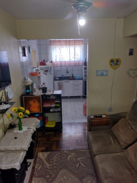 Apartamento em Porto Alegre, no bairro Jardim Sabará, com 2 dormitório(s), e 2 banheiros, à venda.