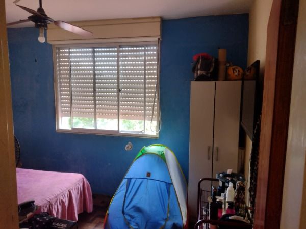 Apartamento em Porto Alegre, no bairro Jardim Sabará, com 2 dormitório(s), e 2 banheiros, à venda.