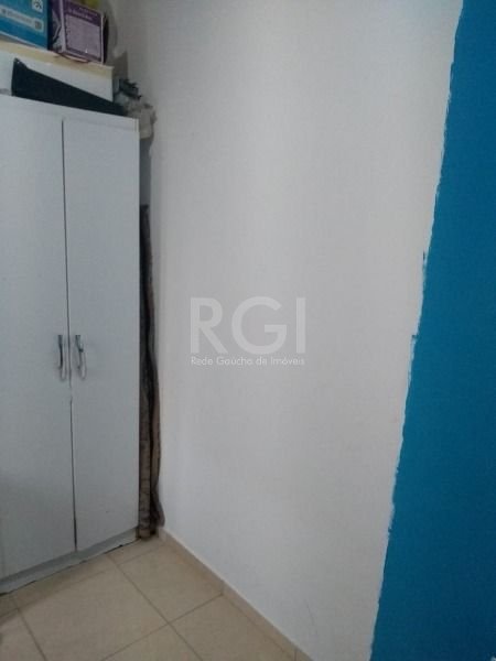 Apartamento em Porto Alegre, no bairro Restinga, com 2 dormitório(s), e 2 banheiros, à venda.