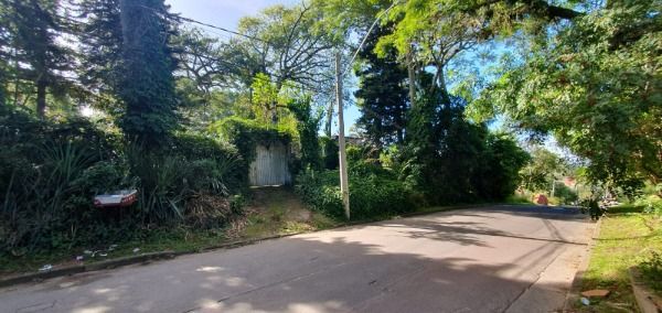 Terreno com 1.612m² no bairro Belém Novo em Porto Alegre para Comprar