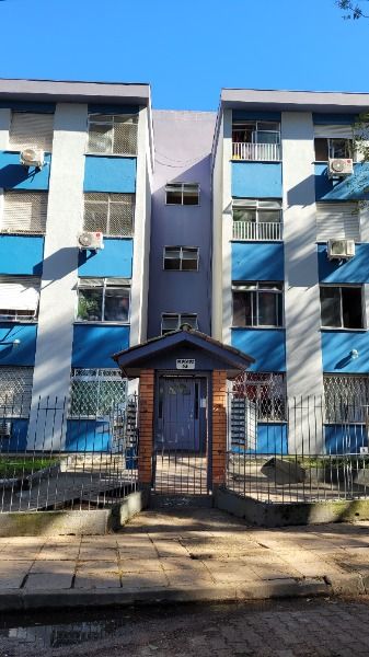 Apartamento com 47m², 2 dormitórios, 1 vaga no bairro Cristal em Porto Alegre para Comprar