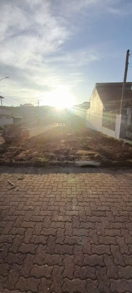 Terreno para Venda - 195m², 0 dormitórios, Hípica