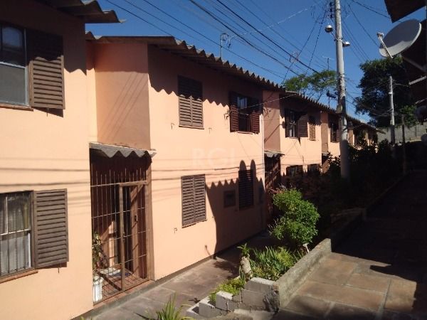 Casa Condominio em Porto Alegre, no bairro Hípica, com 1 dormitório(s), e 1 banheiros, à venda. - Pilar Imóveis