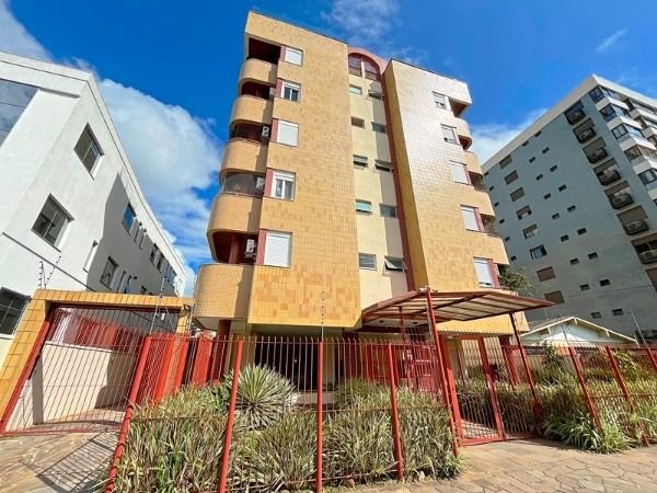 Apartamento com 116m², 3 dormitórios, 1 suíte, 1 vaga no bairro Tristeza em Porto Alegre para Comprar
