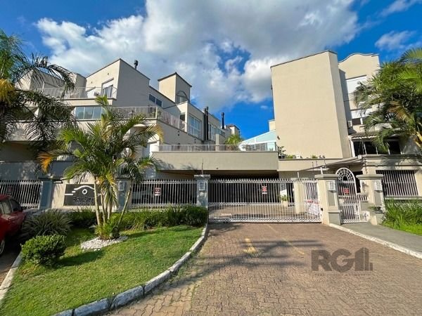 Apartamento com 122m², 3 dormitórios, 1 suíte, 2 vagas no bairro Ipanema em Porto Alegre para Comprar