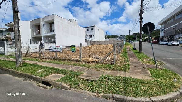 Terreno com 349m² no bairro Hípica Boulevard em Porto Alegre para Comprar