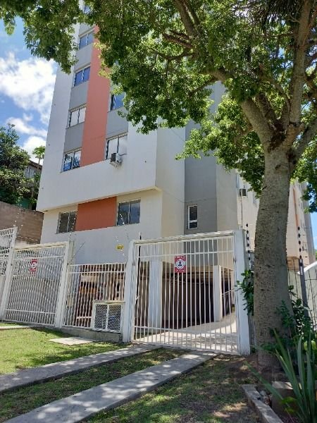 Apartamento com 45m², 2 dormitórios, 1 vaga no bairro Tristeza em Porto Alegre para Comprar