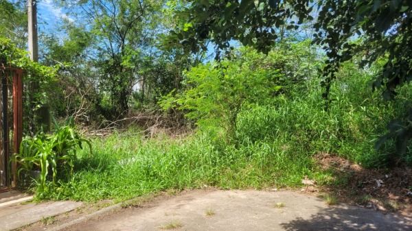 Terreno em Porto Alegre, no bairro Aberta dos Morros, à venda.