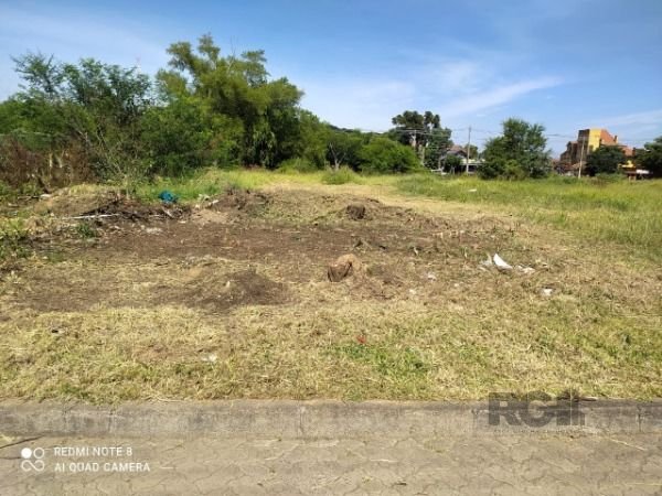 Terreno com 210m² no bairro Espirito Santo em Porto Alegre para Comprar