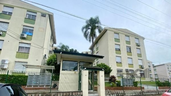 Apartamento em Porto Alegre, no bairro Vila Nova, com 1 dormitório(s), e 1 banheiros, à venda.