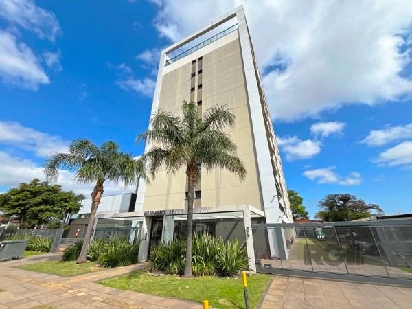 Apartamento à venda com 67m², 2 quartos, 1 suíte, 1 vaga no bairro Cristal em Porto Alegre