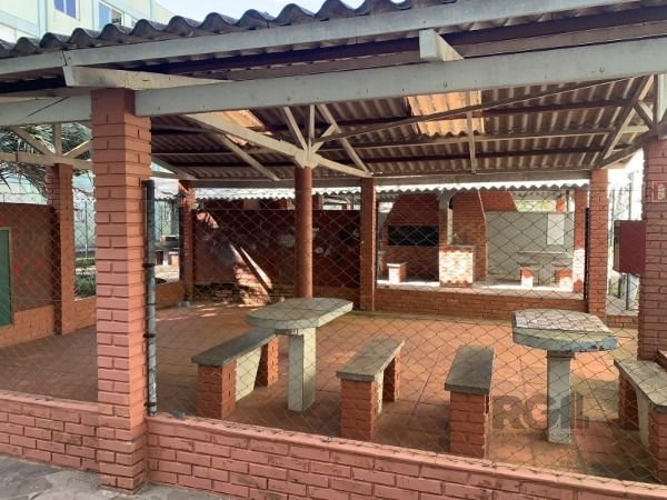 Apartamento em Porto Alegre, no bairro Camaquã, com 1 dormitório(s), à venda.