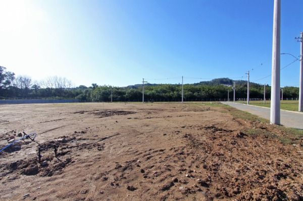 Terreno em Condominio em Porto Alegre, no bairro Campo Novo, à venda.