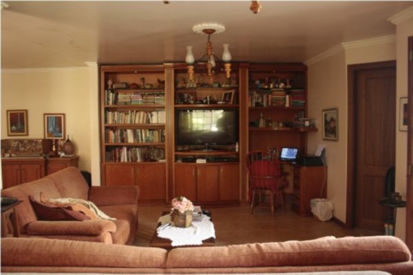 Casa para Venda - 150m², 3 dormitórios, sendo 1 suites, Cavalhada