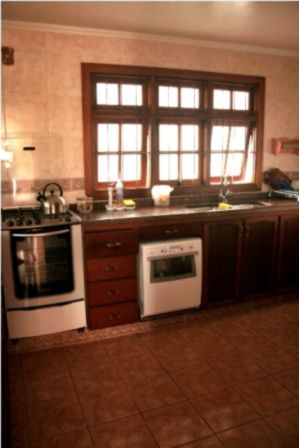 Casa para Venda - 150m², 3 dormitórios, sendo 1 suites, Cavalhada