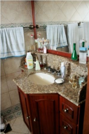 Casa para Venda - 150m², 3 dormitórios, sendo 1 suites, Cavalhada