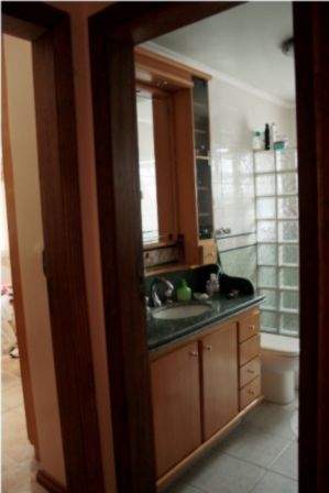 Casa para Venda - 150m², 3 dormitórios, sendo 1 suites, Cavalhada