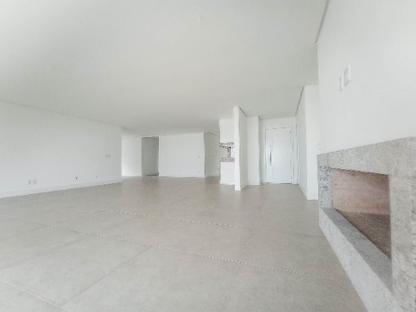 Cobertura para Venda - 346.66m², 3 dormitórios, sendo 3 suites, 4 vagas - Vila Assunção