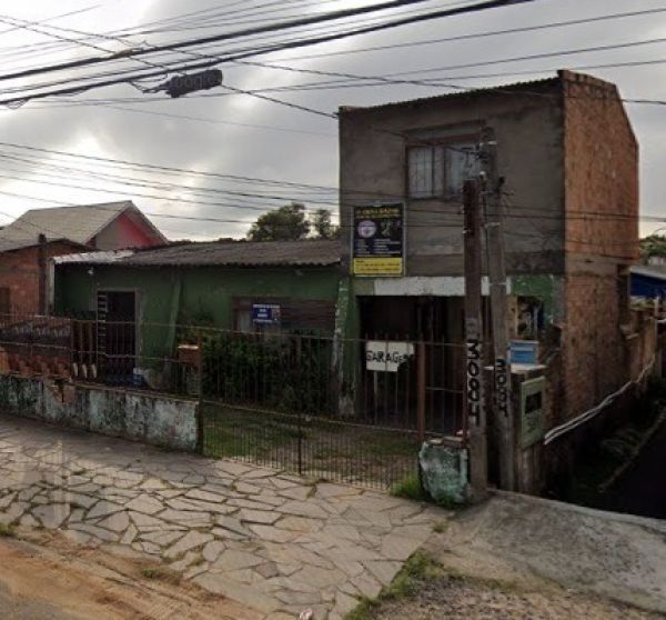 Terreno com 615m² no bairro Tristeza em Porto Alegre para Comprar