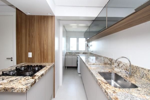 Cobertura para Venda - 351m², 3 dormitórios, sendo 3 suites, 4 vagas - Vila Assunção