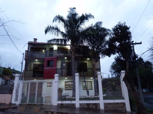 Casa para Venda - 525m², 3 dormitórios, sendo 3 suites, 4 vagas - Vila João Pessoa - Pilar Imóveis