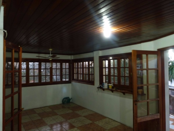 Casa para Venda - 525m², 3 dormitórios, sendo 3 suites, 4 vagas - Vila João Pessoa