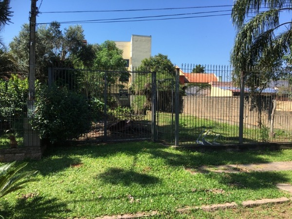 Terreno com 352m² no bairro Guarujá em Porto Alegre para Comprar