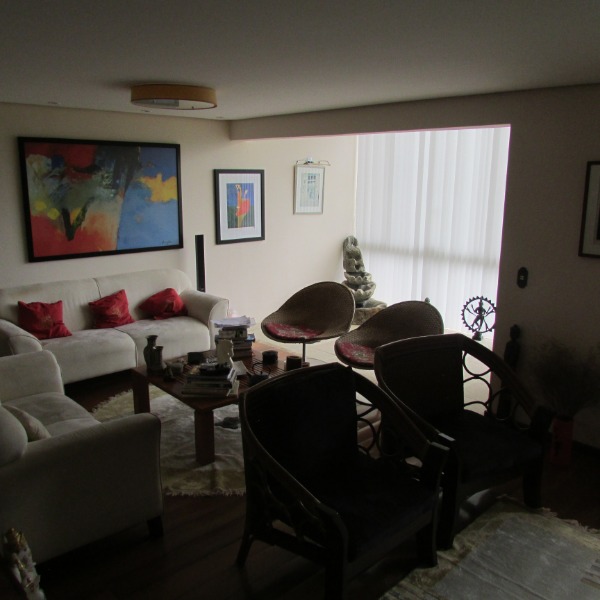 Casa para Venda - 340m², 4 dormitórios, sendo 2 suites, 3 vagas - Jardim Isabel
