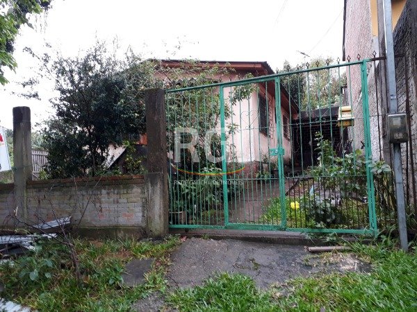 Terreno com 300m² no bairro Vila Nova em Porto Alegre para Comprar