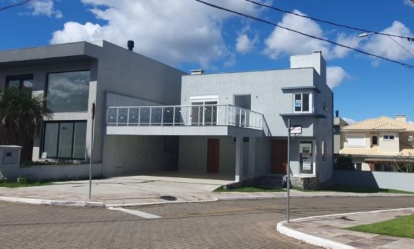 Casa Condominio com 225m², 3 dormitórios, 3 suítes, 3 vagas no bairro Lagos De Nova Ipanema em Porto Alegre para Comprar