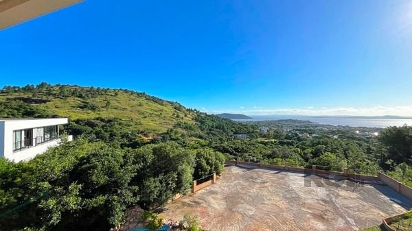 Casa Condominio para Venda - 500m², 0 dormitórios, Altos do Ipê