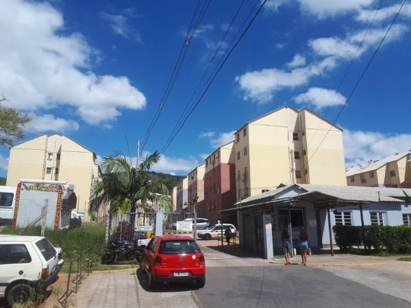 Apartamento com 39m², 2 dormitórios, 1 vaga no bairro Campo Novo em Porto Alegre para Comprar