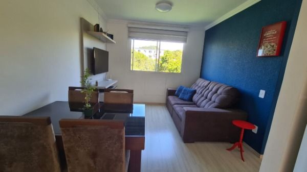 Apartamento com 40m², 2 dormitórios, 1 vaga no bairro Cavalhada em Porto Alegre para Comprar