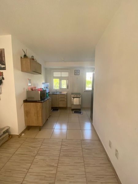 Apartamento em Porto Alegre, no bairro Restinga, com 2 dormitório(s), e 2 banheiros, à venda.