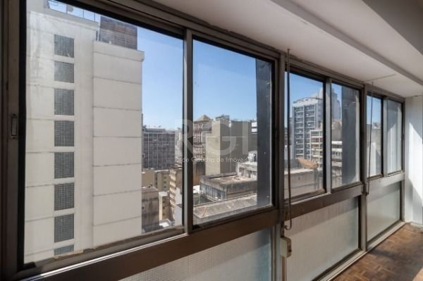 Conjunto/Sala para Venda - 46.38m², 0 dormitórios, Centro Histórico