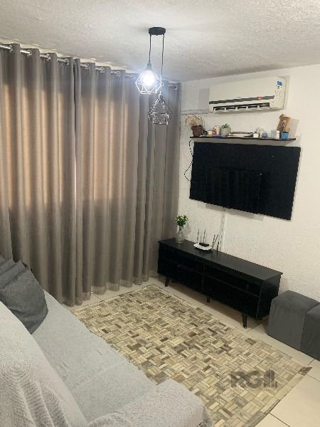 Apartamento para Venda - 48m², 2 dormitórios, 1 vaga - Restinga