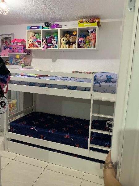 Apartamento para Venda - 48m², 2 dormitórios, 1 vaga - Restinga